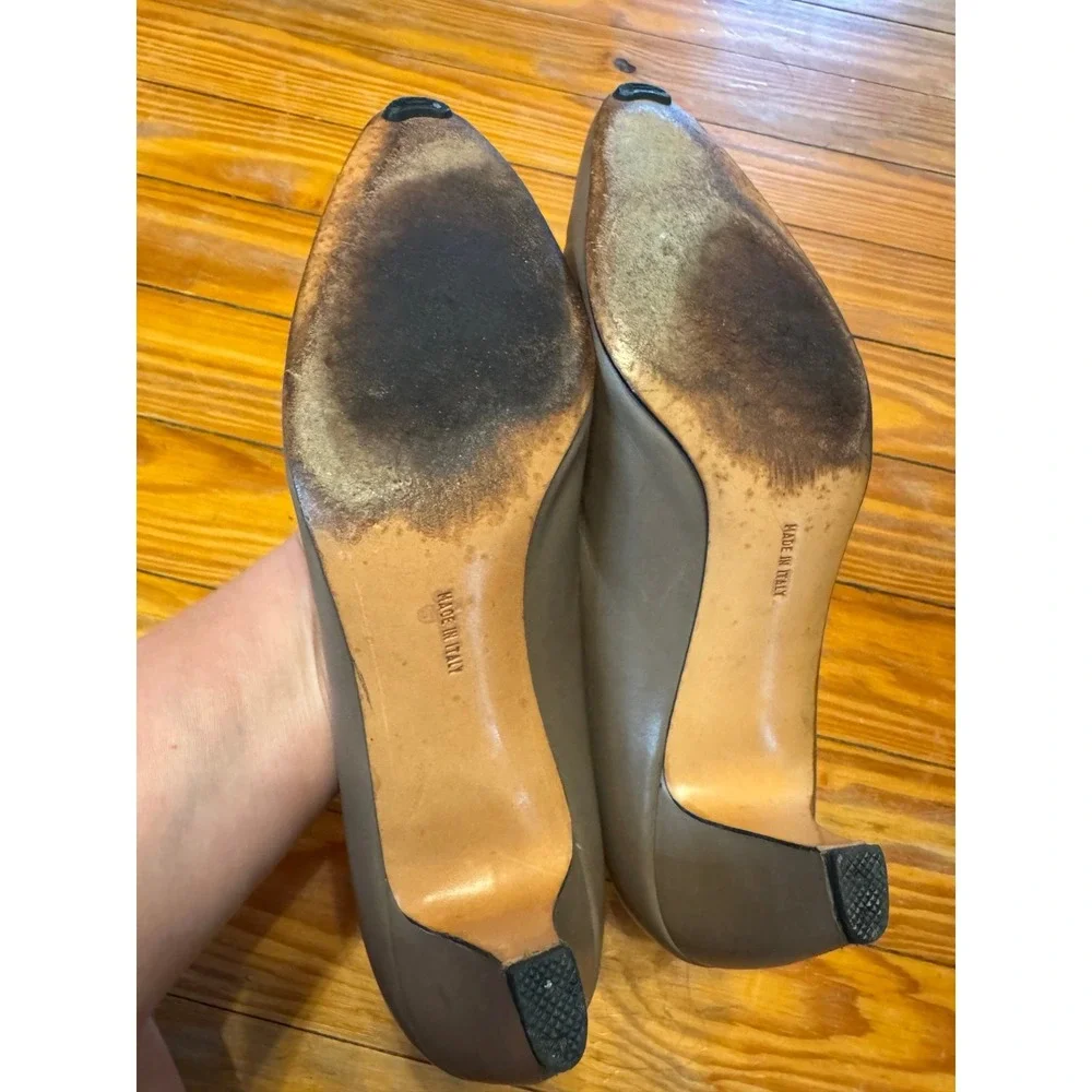 Salvatore Ferragamo Brass‎ Accent Heels Size 10